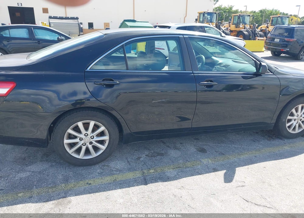 2011 TOYOTA CAMRY XLE VIN: 4T1BF3EK9BU662508
