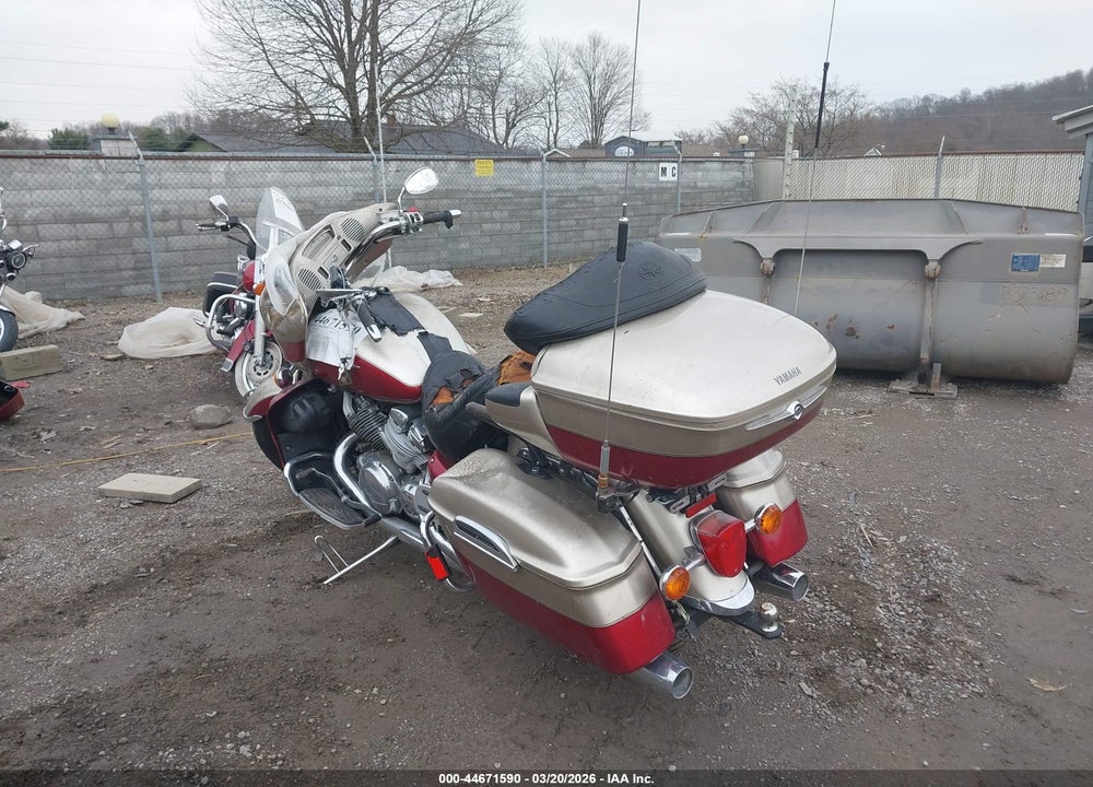2003 YAMAHA XVZ13 TF VIN: JYAVP04E23A006528