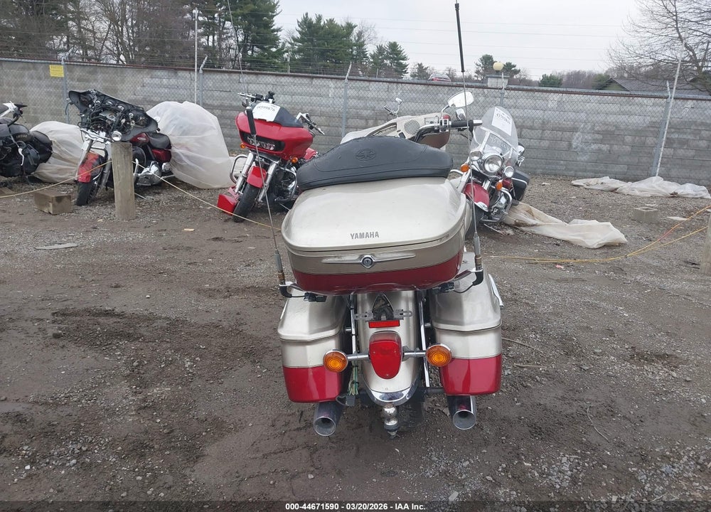 2003 YAMAHA XVZ13 TF VIN: JYAVP04E23A006528