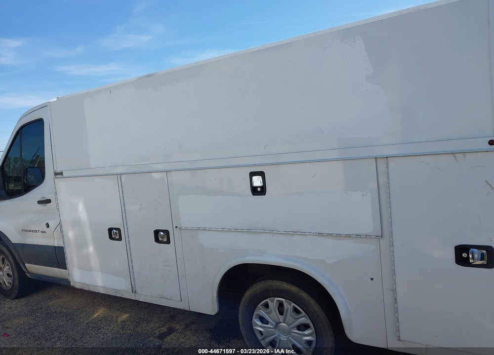 2018 FORD TRANSIT-350 CUTAWAY VIN: 1FDBW5PM2JKB11311