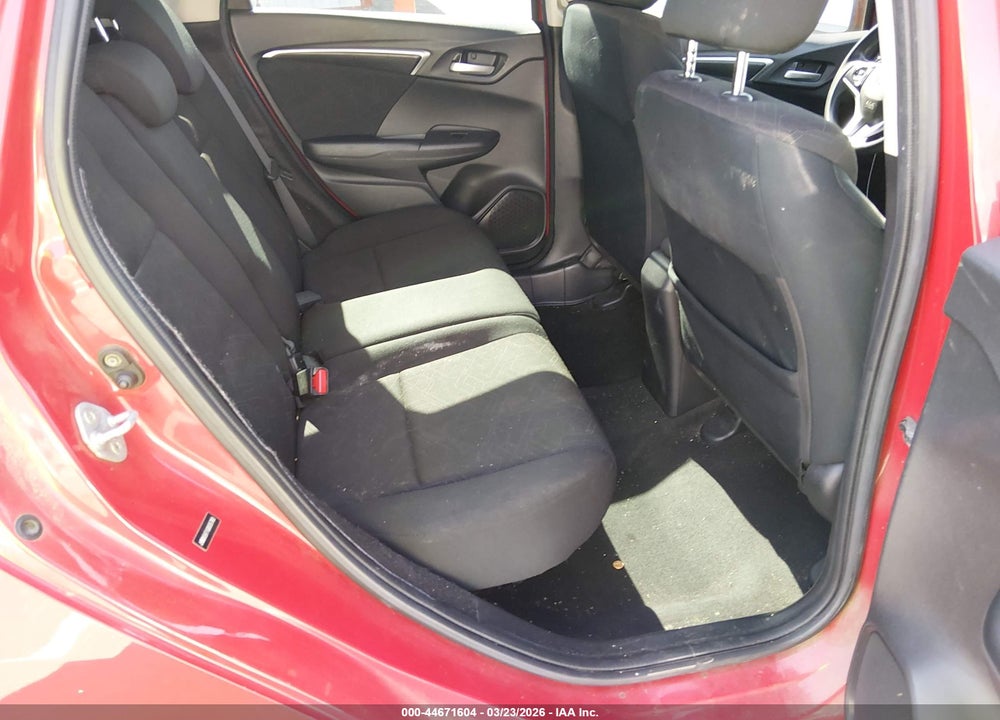 2016 HONDA FIT EX VIN: JHMGK5H71GX035783