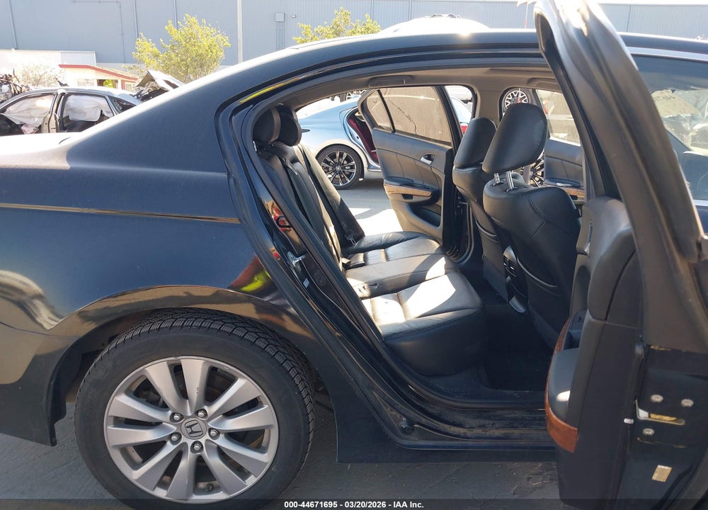 2012 HONDA ACCORD EXL VIN: 1HGCP2F8XCA051801