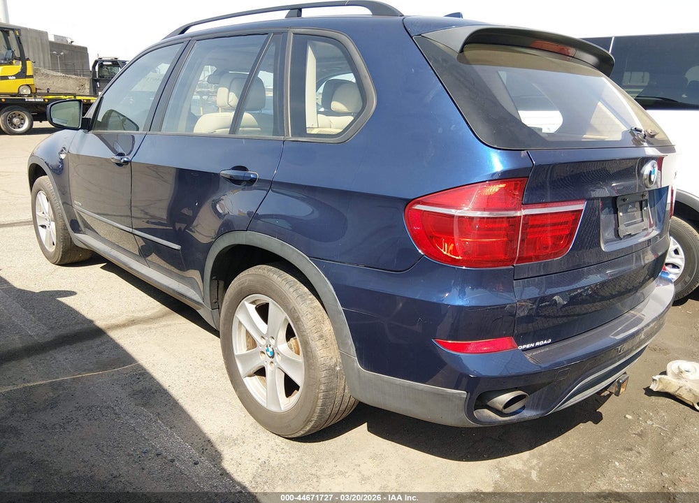 2011 BMW X5 XDRIVE35I/XDRIVE35I PREMIUM/XDRIVE35I SPORT ACTIVITY VIN: 5UXZV4C52BL739152
