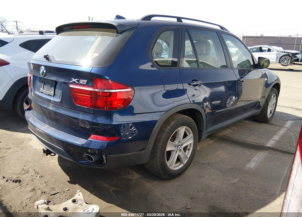 2011 BMW X5 XDRIVE35I/XDRIVE35I PREMIUM/XDRIVE35I SPORT ACTIVITY VIN: 5UXZV4C52BL739152