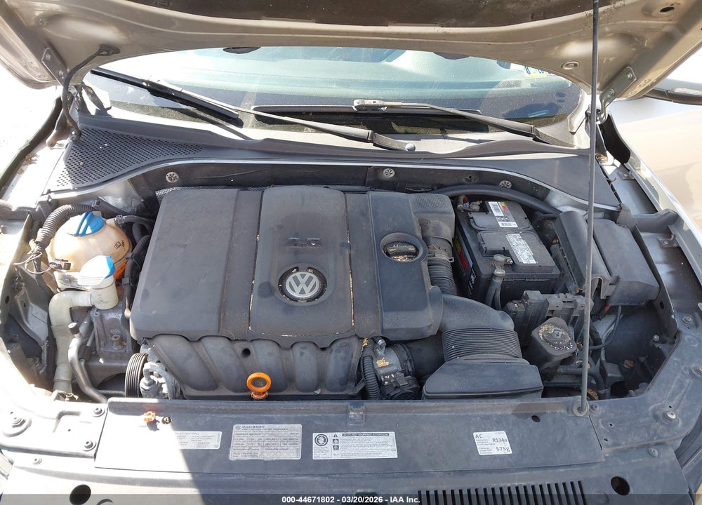 2012 VOLKSWAGEN PASSAT 2.5L SE VIN: 1VWBP7A3XCC084804