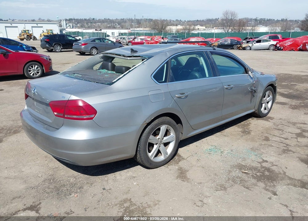 2012 VOLKSWAGEN PASSAT 2.5L SE VIN: 1VWBP7A3XCC084804