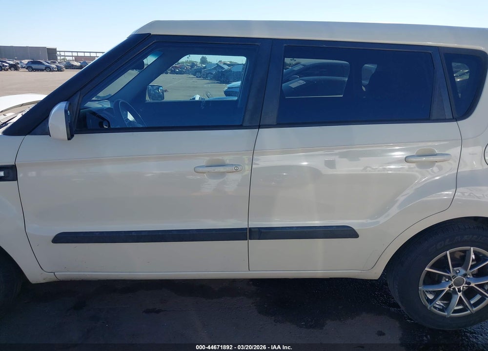 2012 KIA SOUL VIN: KNDJT2A56C7475357