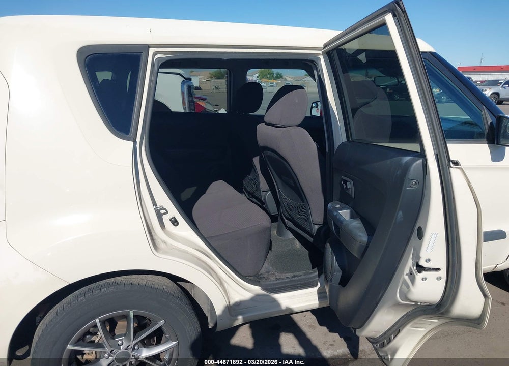 2012 KIA SOUL VIN: KNDJT2A56C7475357