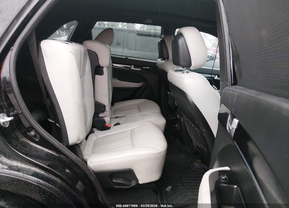 2015 KIA SORENTO LIMITED V6 VIN: 5XYKWDA72FG628056