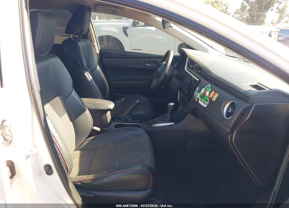 2017 TOYOTA COROLLA SE SPECIAL EDITION VIN: 5YFBURHE1HP649714