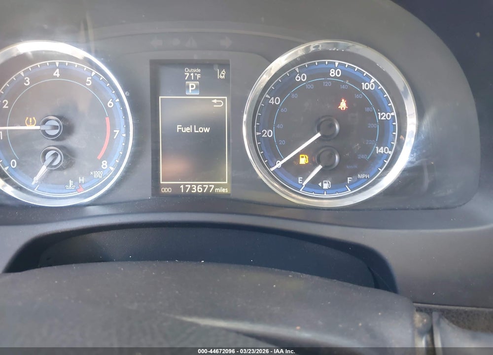 2017 TOYOTA COROLLA SE SPECIAL EDITION VIN: 5YFBURHE1HP649714