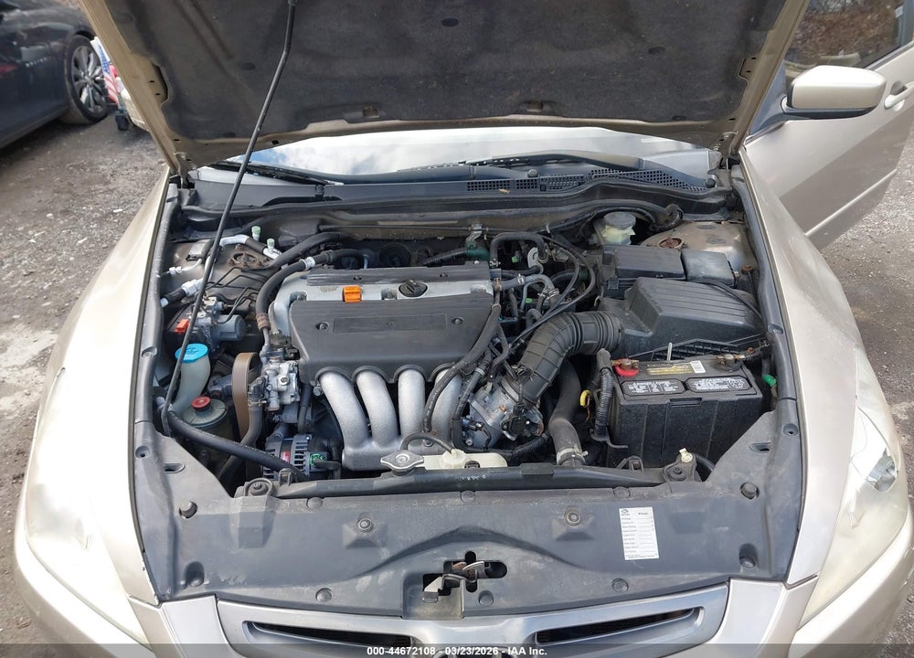 2003 HONDA ACCORD 2.4 LX VIN: JHMCM563X3C013209