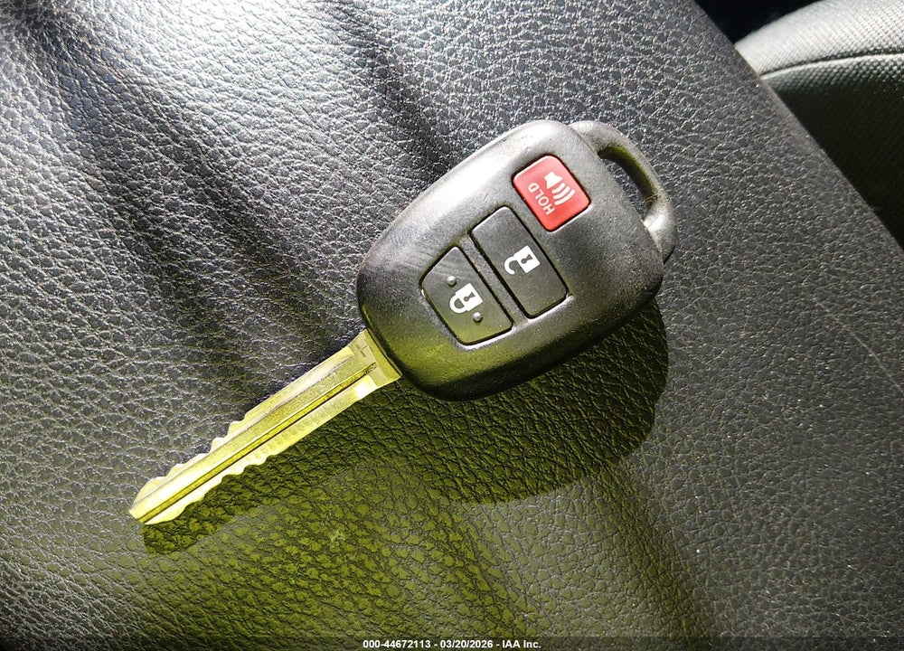 2017 TOYOTA RAV4 LE VIN: 2T3ZFREV7HW345225