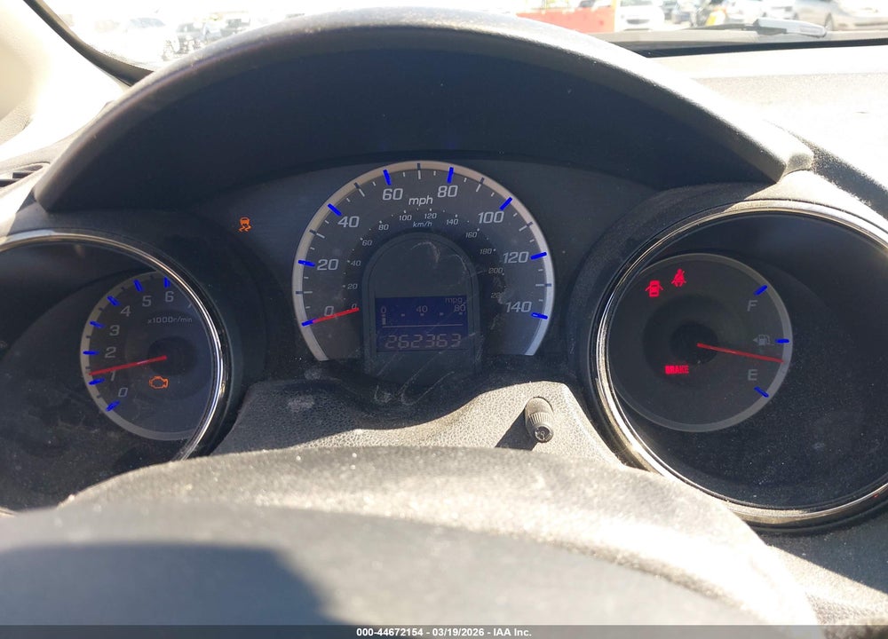 2013 HONDA FIT SPORT VIN: JHMGE8G54DC074475