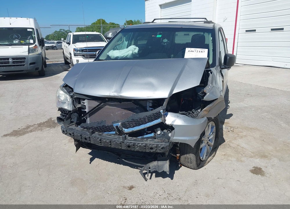 2016 DODGE GRAND CARAVAN SXT VIN: 2C4RDGCG8GR333320