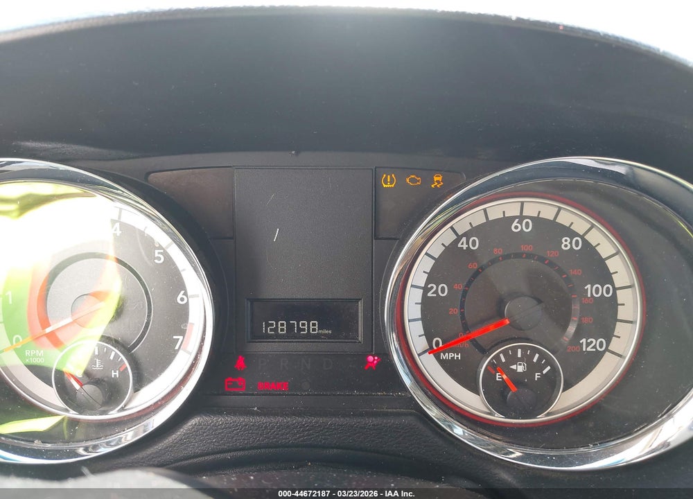 2016 DODGE GRAND CARAVAN SXT VIN: 2C4RDGCG8GR333320
