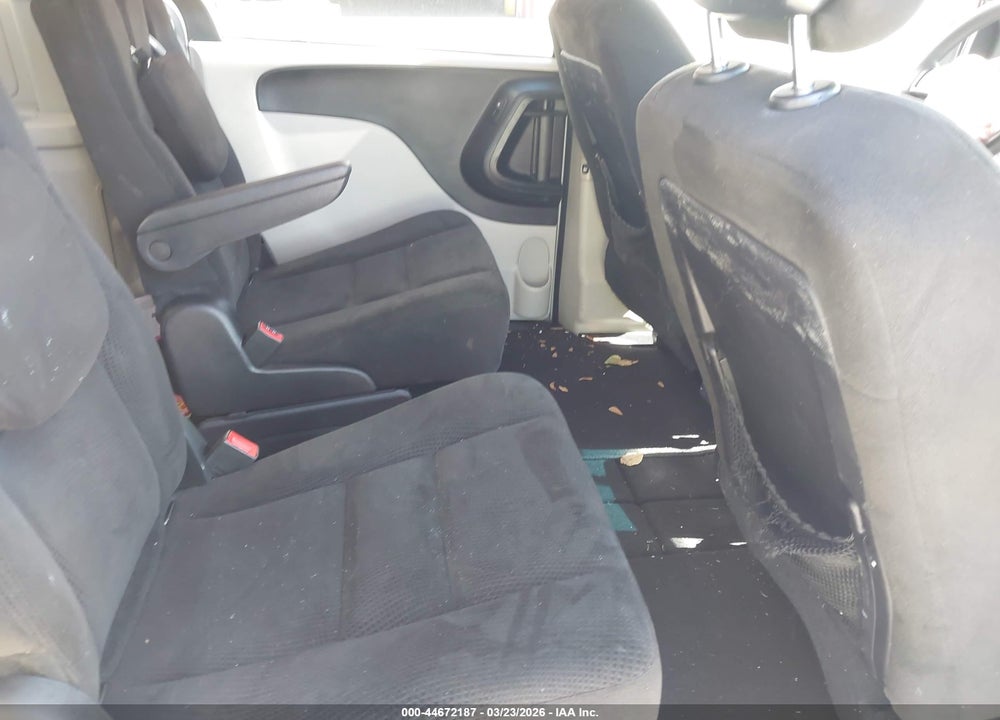 2016 DODGE GRAND CARAVAN SXT VIN: 2C4RDGCG8GR333320