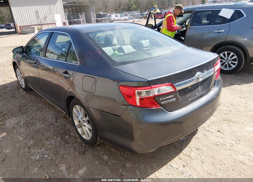 2013 TOYOTA CAMRY XLE VIN: 4T4BF1FK3DR297528