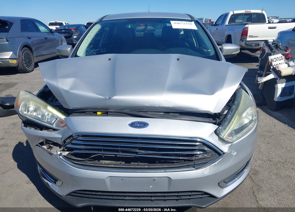 2015 FORD FOCUS TITANIUM VIN: 1FADP3N25FL231871