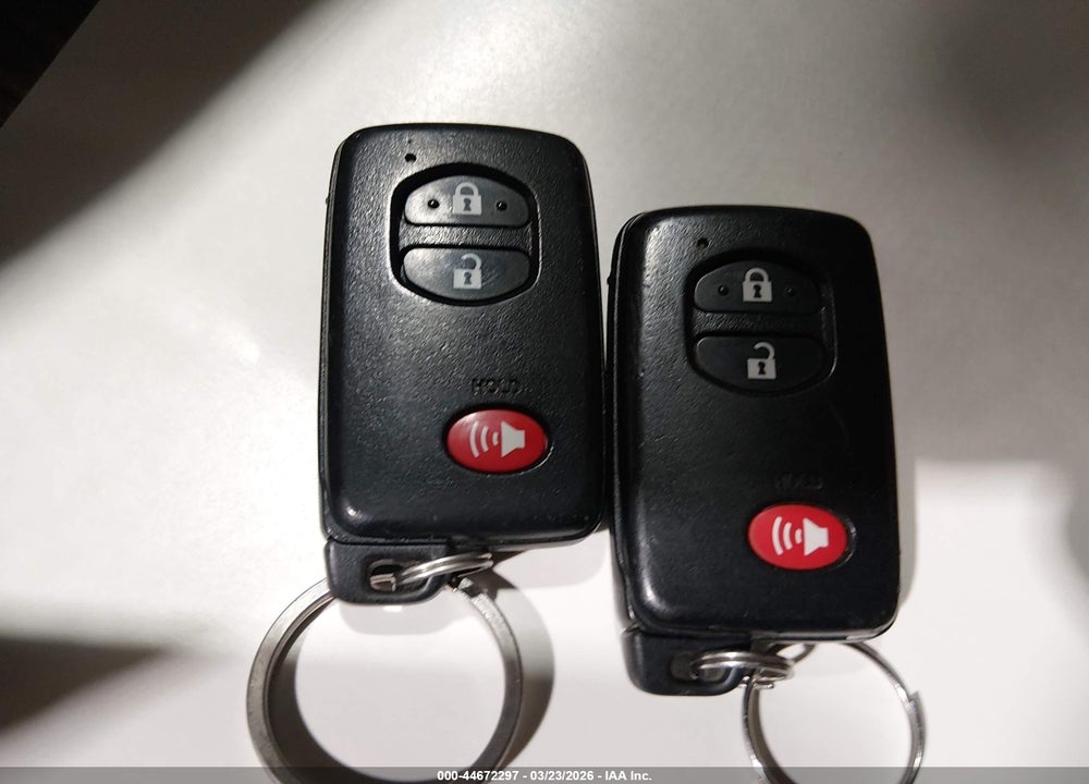 2010 TOYOTA RAV4 LIMITED V6 VIN: JTMDK4DV2A5085954