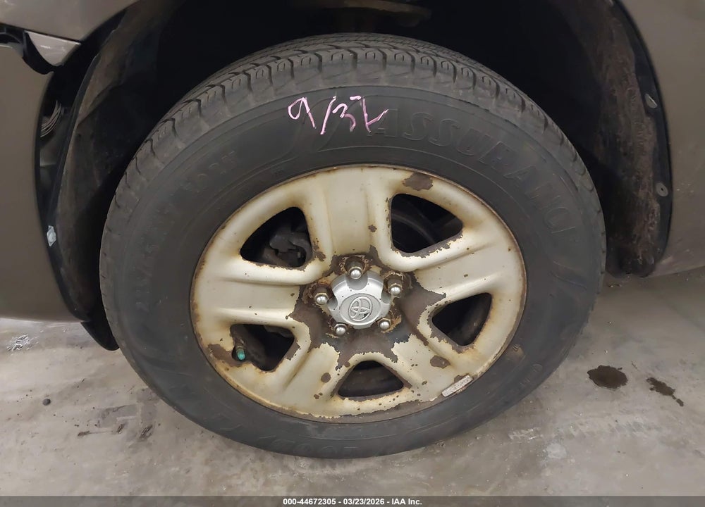 2011 TOYOTA RAV4 VIN: 2T3BF4DV7BW141893