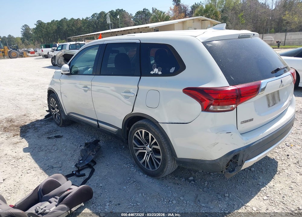 2017 MITSUBISHI OUTLANDER SE VIN: JA4AD3A39HZ054739