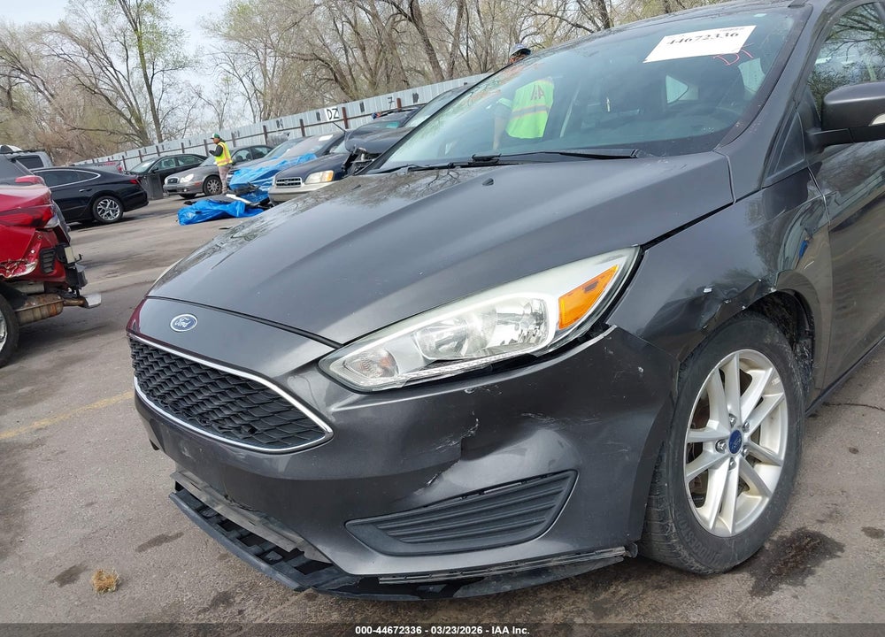 2016 FORD FOCUS SE VIN: 1FADP3K22GL319766
