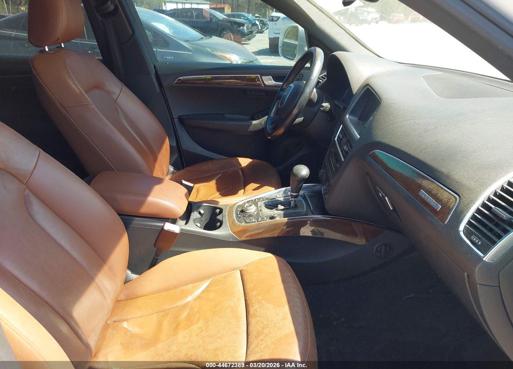 2011 AUDI Q5 2.0T PREMIUM VIN: WA1LFAFP3BA106651