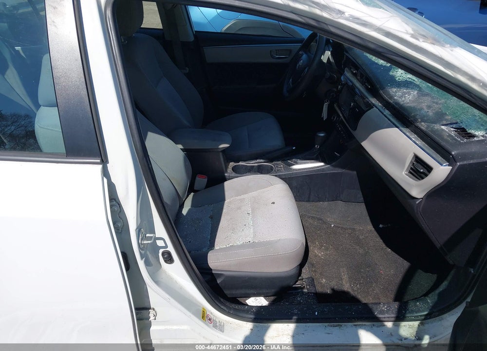 2015 TOYOTA COROLLA LE VIN: 2T1BURHE9FC300264