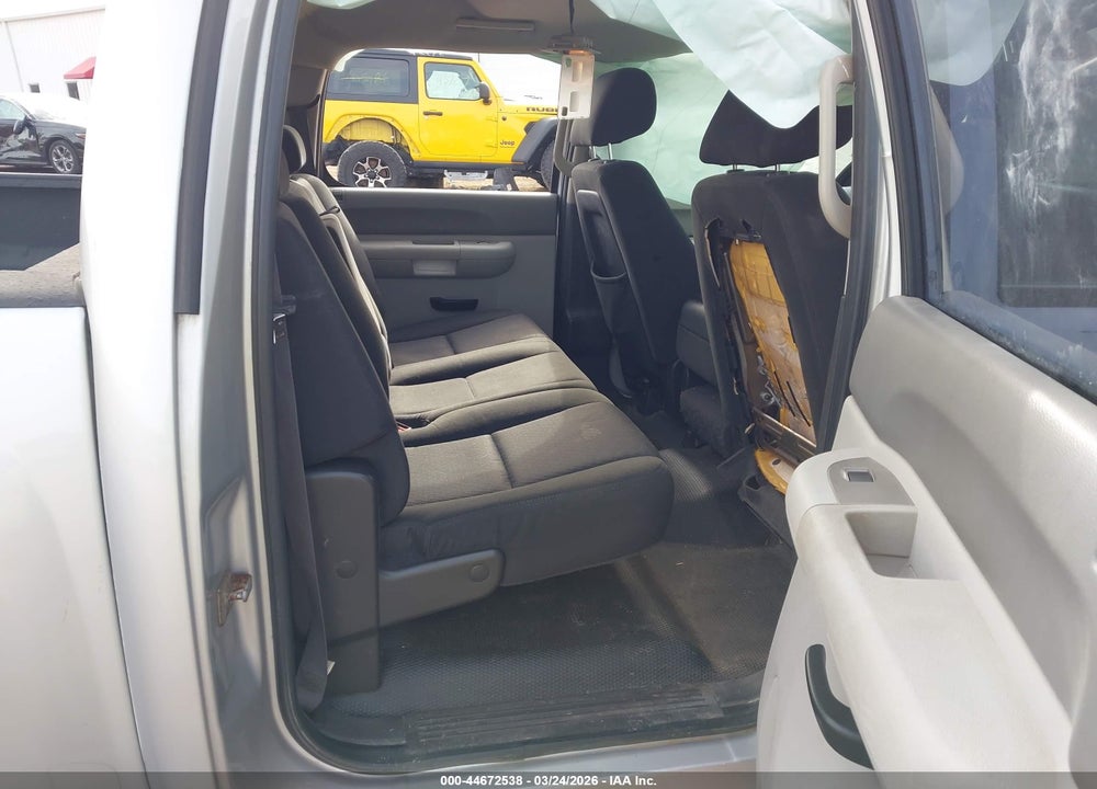2011 CHEVROLET SILVERADO 1500 WORK TRUCK VIN: 3GCPKPEA3BG144398