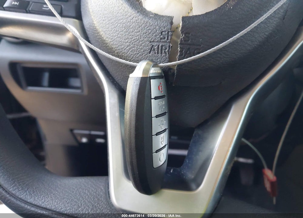 2020 NISSAN VERSA SV XTRONIC CVT VIN: 3N1CN8EV1LL854992