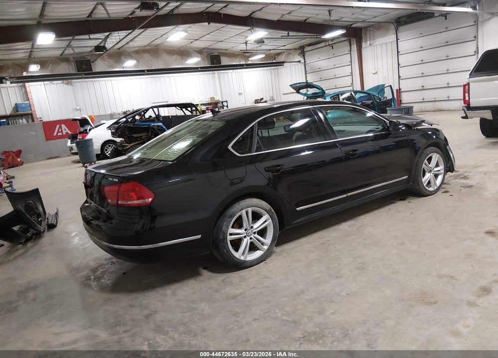 2013 VOLKSWAGEN PASSAT 2.0L TDI SEL PREMIUM VIN: 1VWCN7A37DC027889