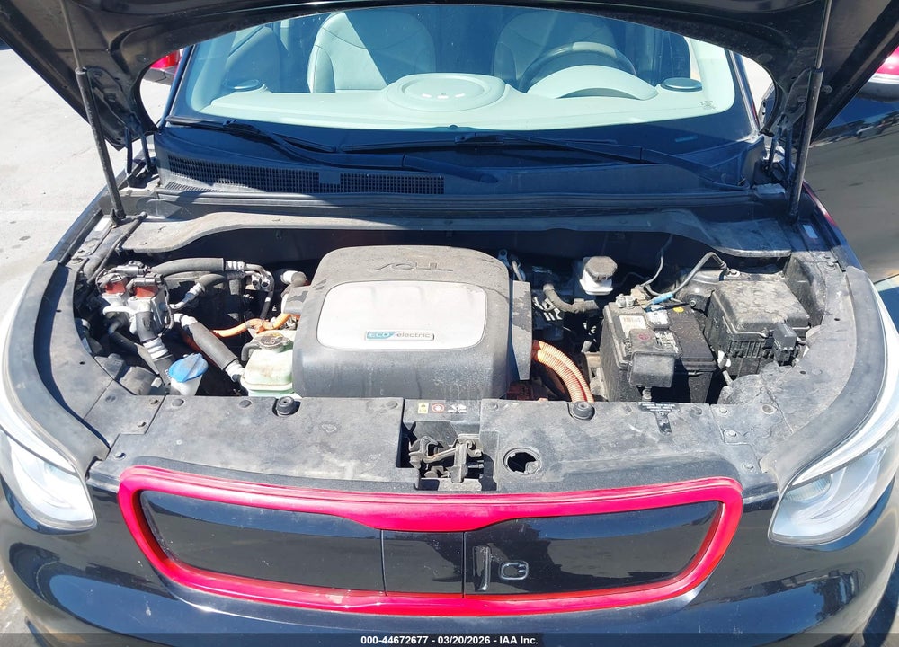 2016 KIA SOUL EV + VIN: KNDJX3AE5G7017891