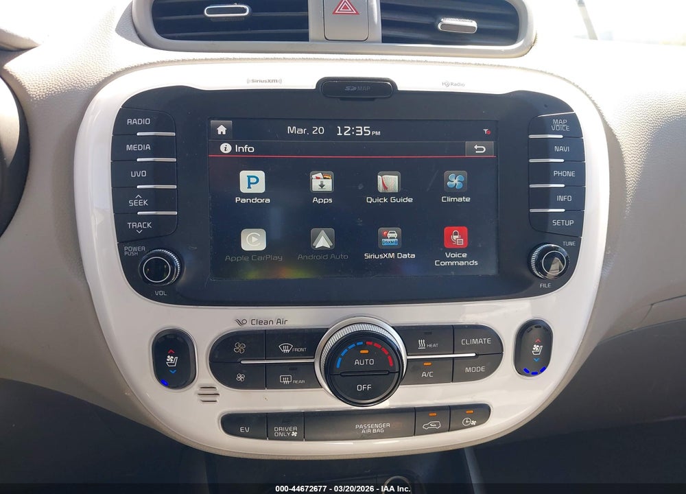 2016 KIA SOUL EV + VIN: KNDJX3AE5G7017891