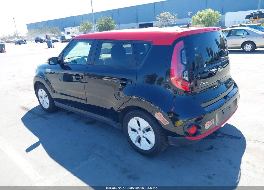 2016 KIA SOUL EV + VIN: KNDJX3AE5G7017891