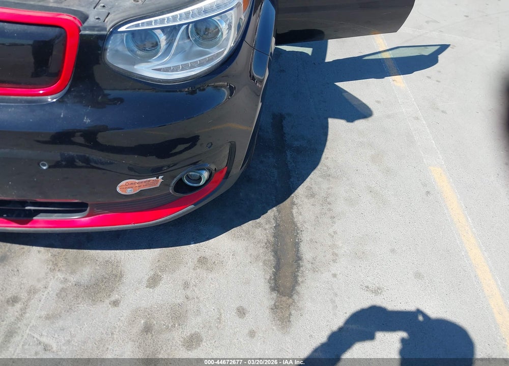 2016 KIA SOUL EV + VIN: KNDJX3AE5G7017891