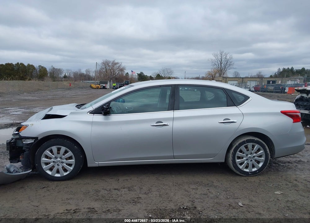 2017 NISSAN SENTRA SV VIN: 3N1AB7APXHY356074