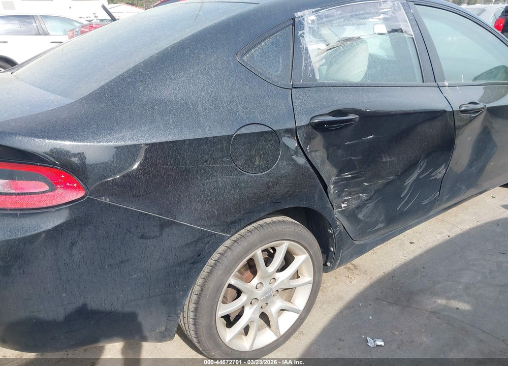 2013 DODGE DART SXT VIN: 1C3CDFBA8DD141802
