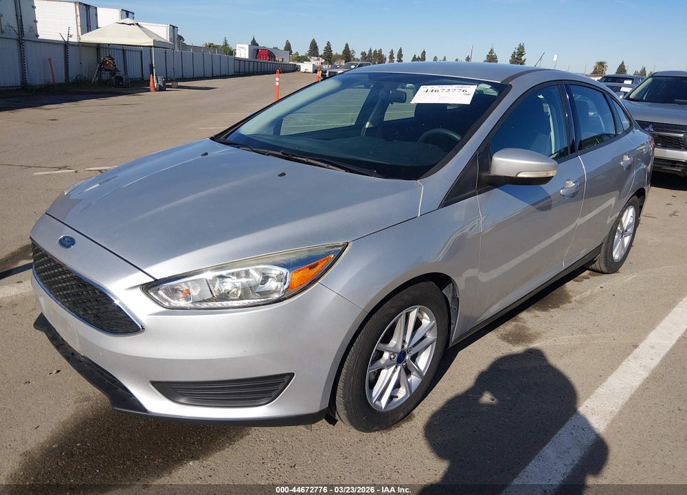 2017 FORD FOCUS SE VIN: 1FADP3F2XHL315802