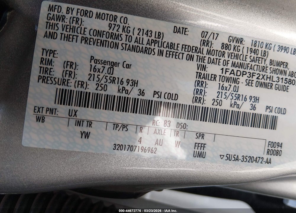 2017 FORD FOCUS SE VIN: 1FADP3F2XHL315802