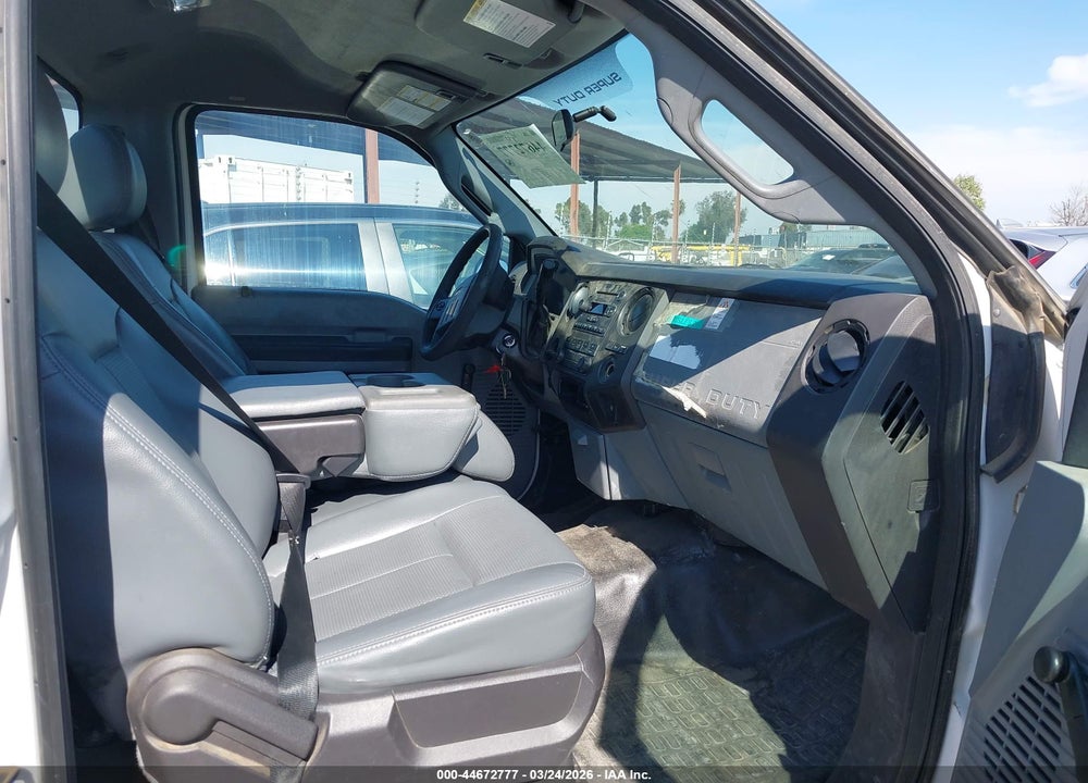 2015 FORD F-350 XL VIN: 1FDRF3A61FED11065