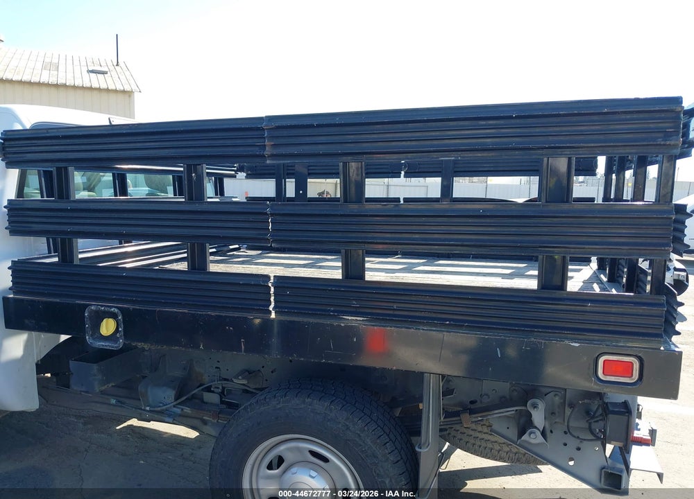 2015 FORD F-350 XL VIN: 1FDRF3A61FED11065
