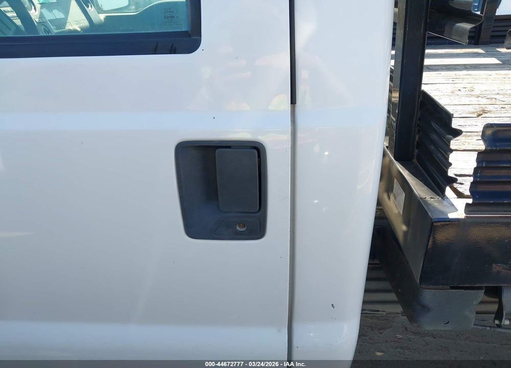 2015 FORD F-350 XL VIN: 1FDRF3A61FED11065