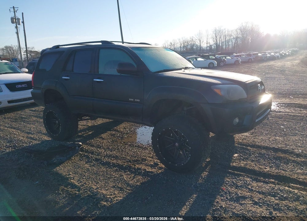 2007 TOYOTA 4RUNNER SR5 V6 VIN: JTEBU14R570121804