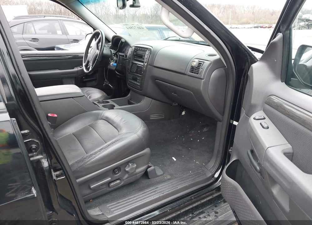 2002 FORD EXPLORER LIMITED VIN: 1FMZU75W72UD33644