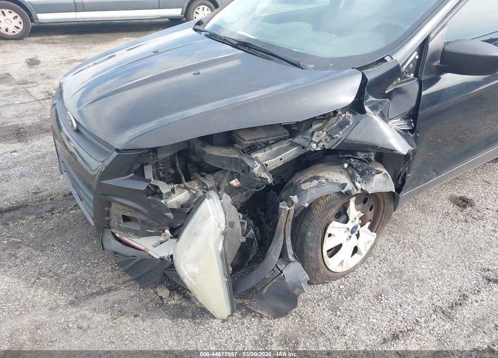 2014 FORD ESCAPE S VIN: 1FMCU0F78EUC89520
