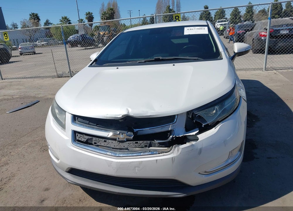 2015 CHEVROLET VOLT VIN: 1G1RA6E44FU105704
