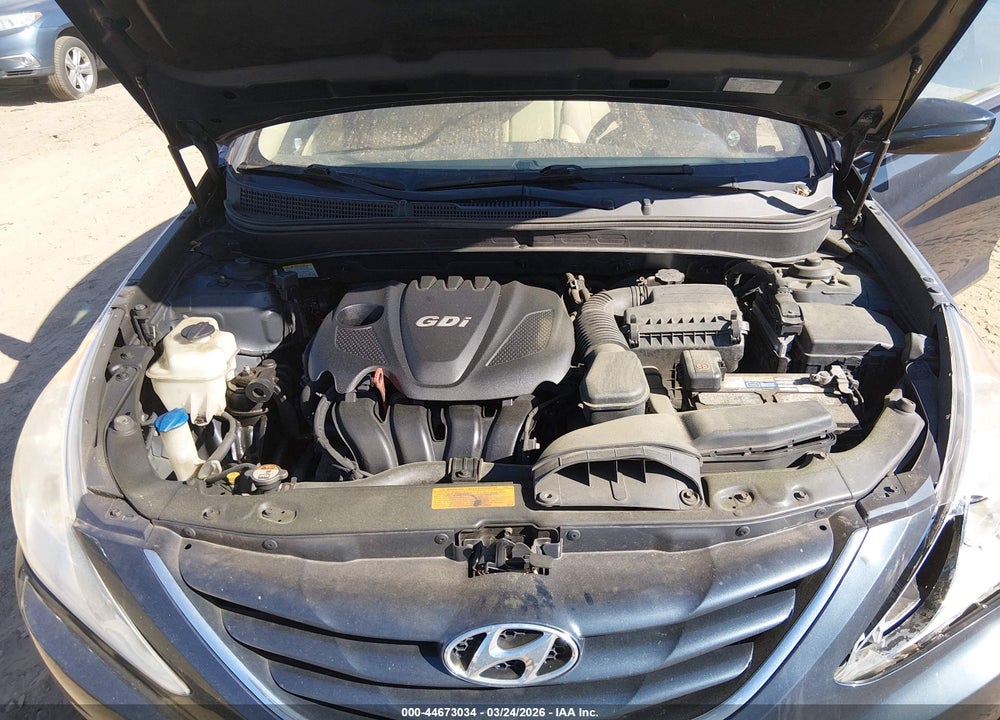 2013 HYUNDAI SONATA GLS VIN: 5NPEB4AC0DH609176