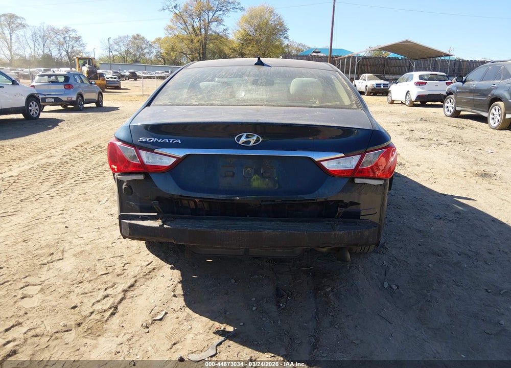 2013 HYUNDAI SONATA GLS VIN: 5NPEB4AC0DH609176