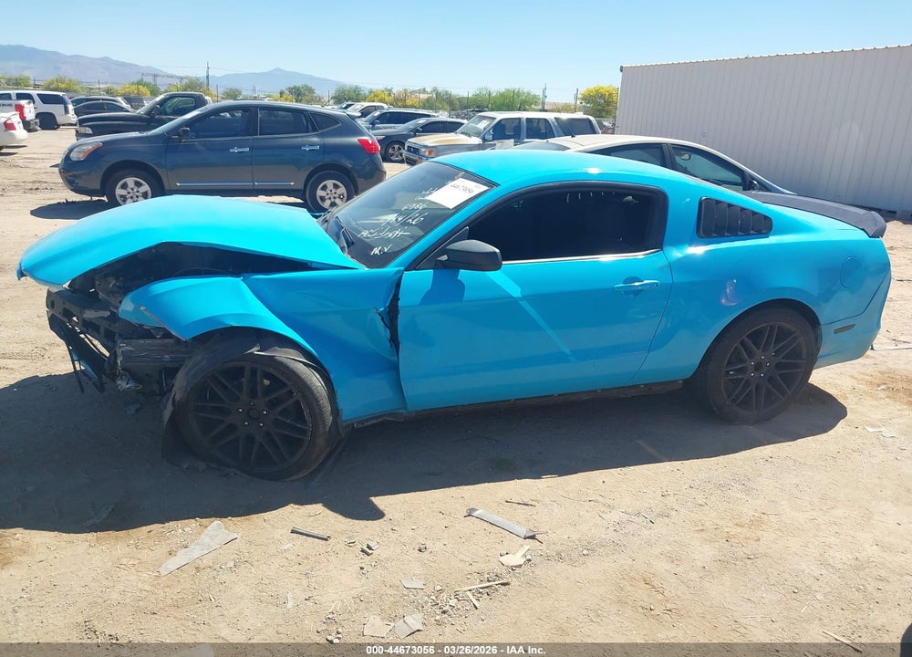 2014 FORD MUSTANG V6 VIN: 1ZVBP8AM7E5256986